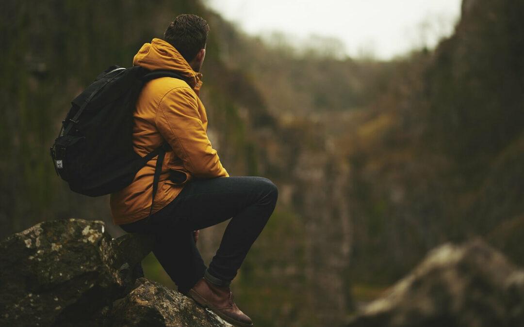 Jak vybrat outdoorové oblečení: Kompletní průvodce pro každou příležitost